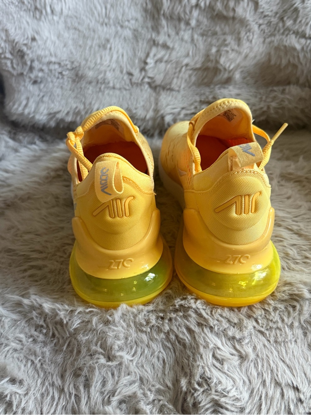 Super Rare Nike Women’s Yellow Air Max 270 - Picture 7 of 9
